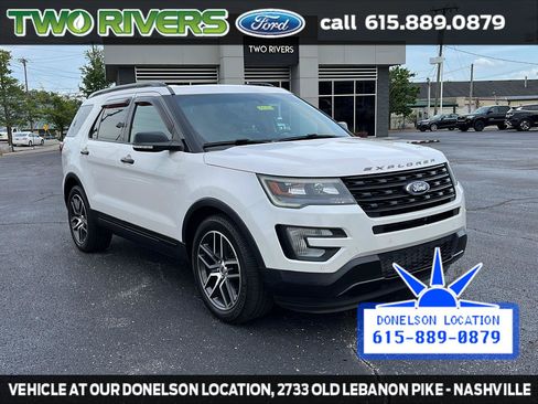 Used 2016 Ford Explorer Sport w/ Equipment Group 401A AWD/4WD image 2