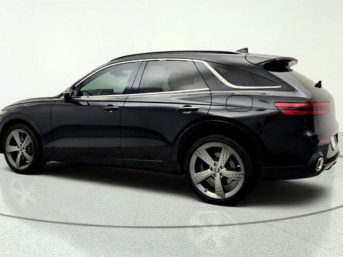 Used 2025 Genesis GV70 3.5T Sport w/ Sport Advanced Package AWD/4WD image 7