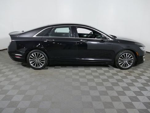 Used 2019 Lincoln MKZ Reserve FWD image 2