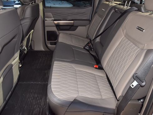 Used 2026 Ford F450 Platinum w/ Platinum Plus Package image 14