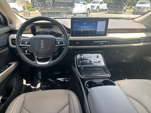 Used 2023 Lincoln Nautilus Reserve FWD image 23