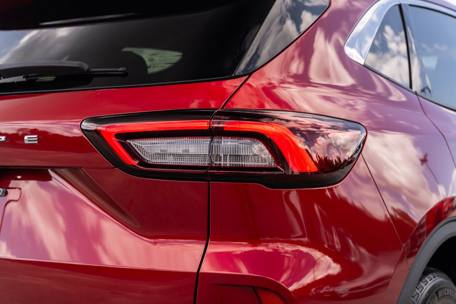 Certified 2023 Ford Escape Active FWD image 14