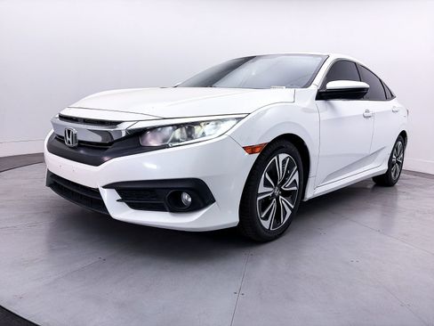 Used 2016 Honda Civic EX-T image 7