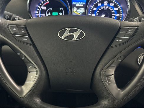 Used 2015 Hyundai Sonata Hybrid FWD image 15