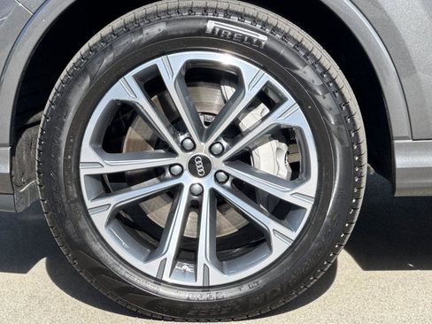 Used 2026 Audi Q7 2.0T Premium w/ Convenience Plus Package AWD/4WD image 26