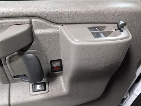 Used 2024 Chevrolet Express 2500 w/ Driver Convenience Package image 12