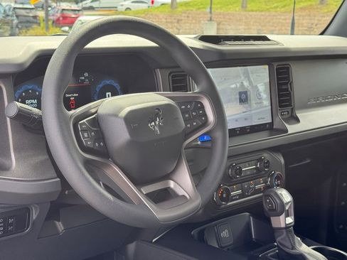 New 2026 Ford Bronco 2-Door w/ Sasquatch Package AWD/4WD image 25