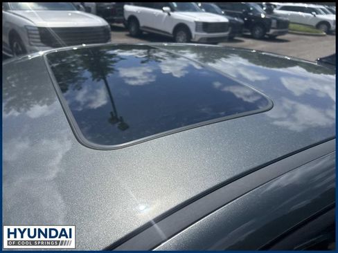 New 2026 Hyundai Elantra Limited FWD image 12