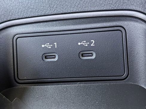 New 2026 Nissan Leaf SV+ w/ Illuminated Package FWD image 25