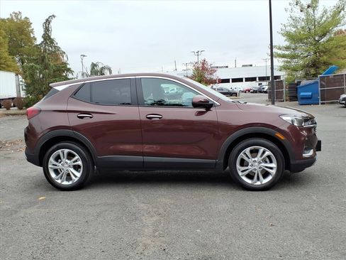 Used 2023 Buick Encore GX Preferred w/ Cold Weather Comfort Package image 8