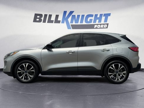Certified 2021 Ford Escape SE w/ SE Sport Appearance Package FWD image 2