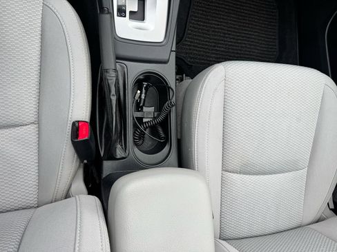 Used 2016 Subaru Forester 2.5i Premium w/ All-Weather Package image 23