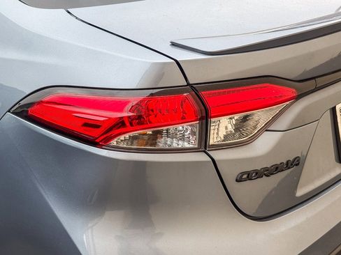 Used 2024 Toyota Corolla SE image 12