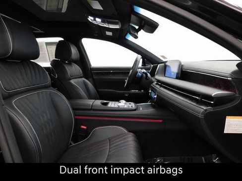 Used 2024 Genesis G90 3.5T image 33