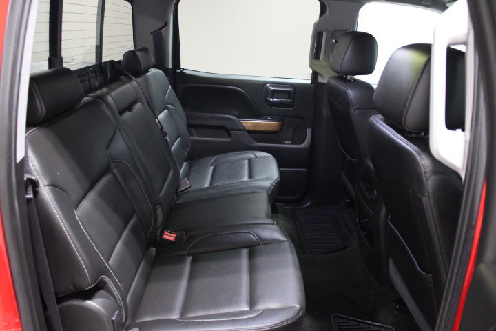 Used 2016 Chevrolet Silverado 1500 LTZ w/ Sport Package AWD/4WD image 29