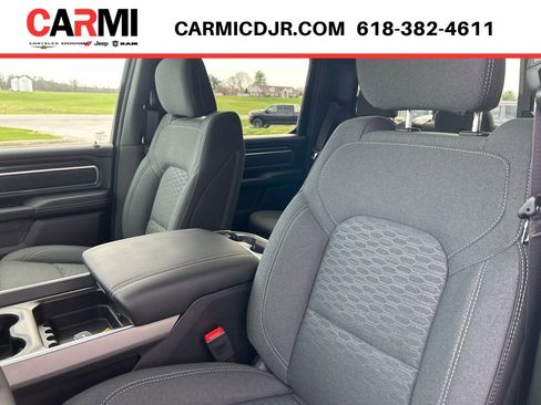 New 2026 RAM 1500 Big Horn AWD/4WD image 11