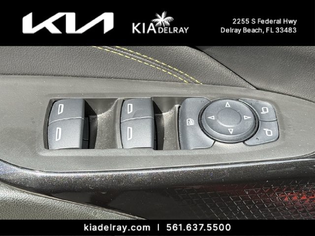 Used 2024 Chevrolet Trax LT FWD image 15
