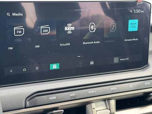 New 2027 Kia Telluride S image 17