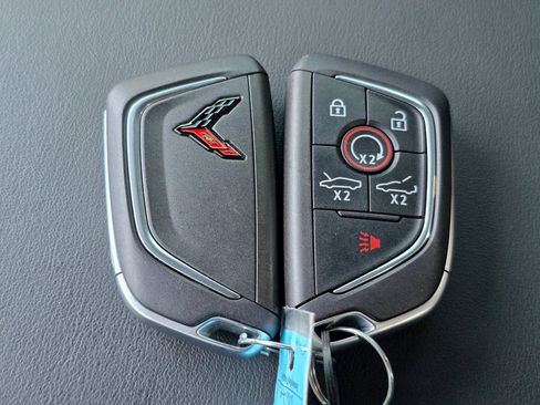 Used 2025 Chevrolet Corvette Stingray Coupe w/ Z51 Performance Package RWD image 34