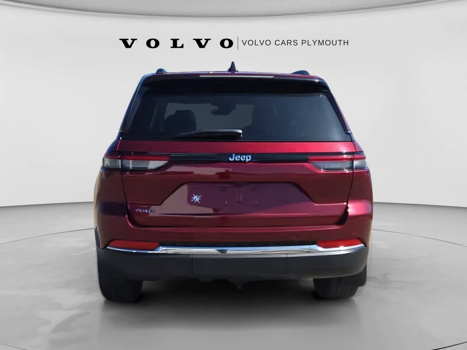 Used 2023 Jeep Grand Cherokee 4WD 4xe w/ MOPAR Finishing Package image 4
