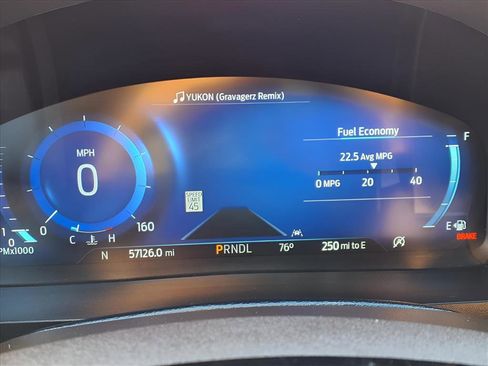 Used 2022 Ford Explorer King Ranch w/ Technology Package image 14