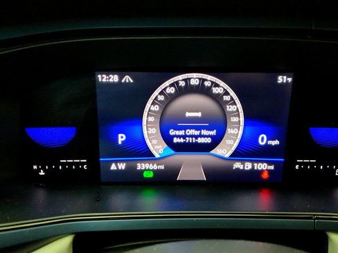 Used 2023 Volkswagen Taos SE image 15