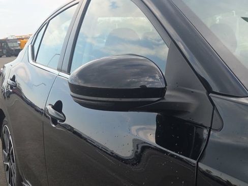 Used 2025 Nissan Sentra SR FWD image 5