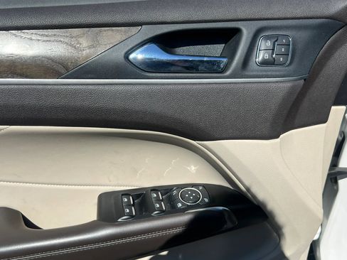 Used 2019 Lincoln MKC Reserve w/ MKC Climate Package image 13