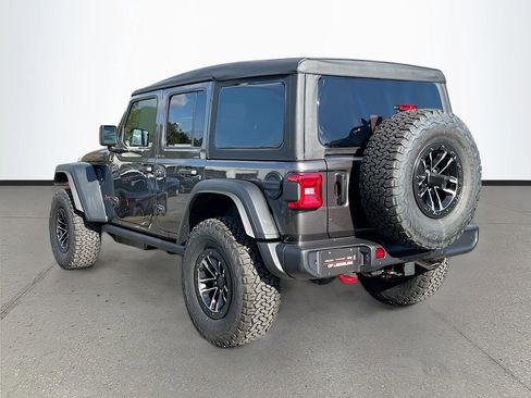 New 2026 Jeep Wrangler Unlimited Rubicon w/ Xtreme 35 Tire Package AWD/4WD image 5