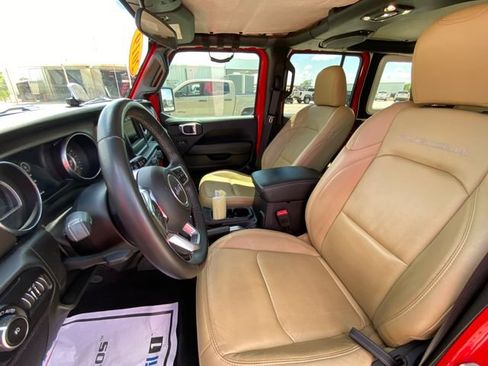 Used 2019 Jeep Wrangler Unlimited Rubicon w/ Dual Top Group AWD/4WD image 12