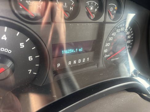 Used 2009 Ford F150 XL RWD image 14