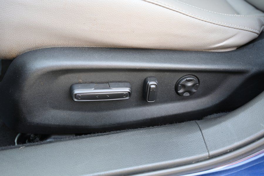 Used 2019 Honda Accord EX image 16