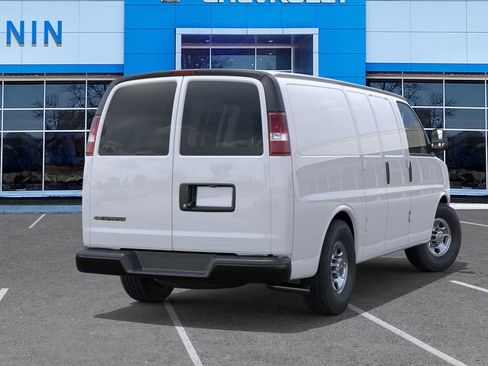 New 2025 Chevrolet Express 2500 w/ Driver Convenience Package image 4