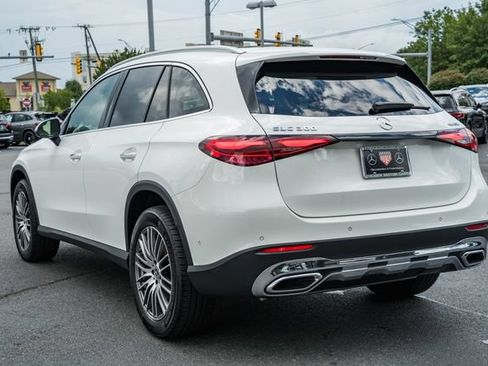 Used 2024 Mercedes-Benz GLC 300 4MATIC image 5