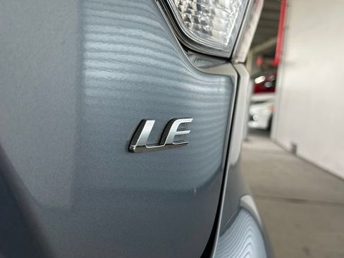 Used 2024 Toyota Corolla LE FWD image 30