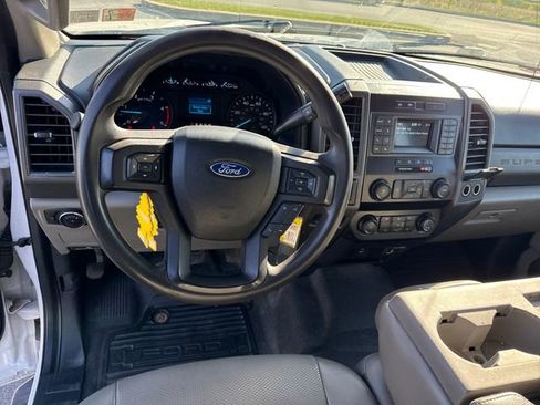 Used 2020 Ford F550 4x4 SuperCab Super Duty image 17