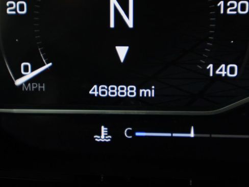 Certified 2023 GMC Yukon Denali w/ Advanced Technology Package image 14