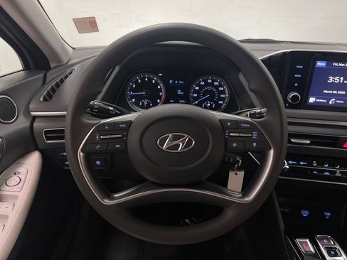 Used 2023 Hyundai Sonata SE image 16