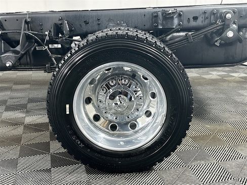 New 2026 RAM 4500 4x4 Crew Cab DRW image 16