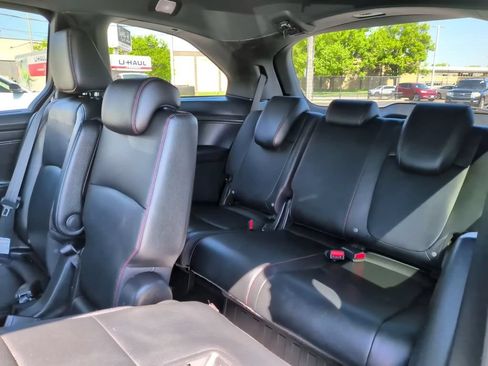 Used 2024 Honda Odyssey Sport image 14