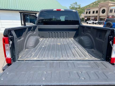 Used 2018 Ford F250 XLT AWD/4WD image 5