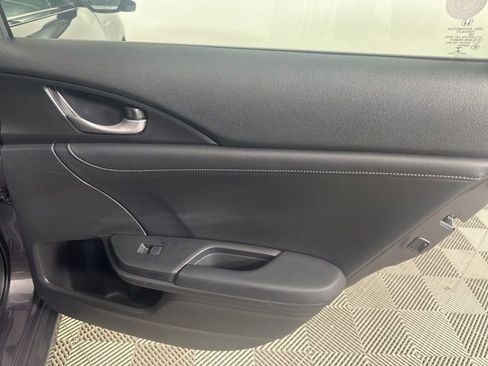 Used 2020 Honda Insight Touring image 21
