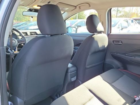 Used 2025 Nissan Versa SR w/ Trunk Package FWD image 13