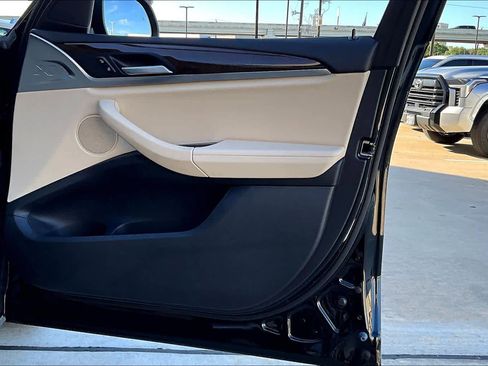 Used 2023 BMW X3 sDrive30i w/ Premium Package w/ZPA image 21