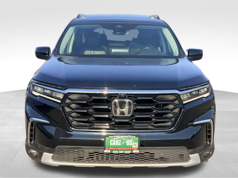 Used 2024 Honda Pilot Elite image 2