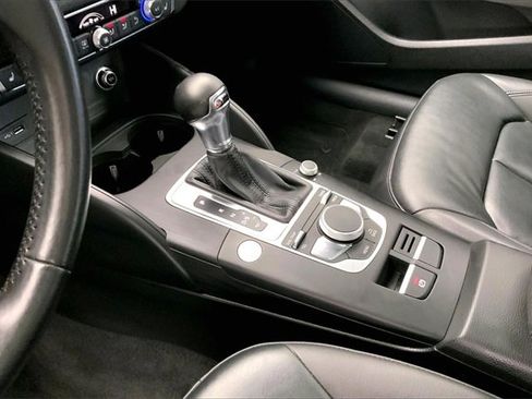 Used 2017 Audi A3 2.0T Premium w/ Convenience Package image 17