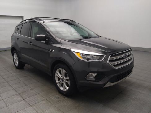 Used 2018 Ford Escape SE FWD image 13