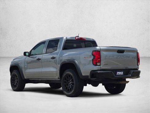 Used 2023 Chevrolet Colorado Trail Boss w/ Technology Package AWD/4WD image 8