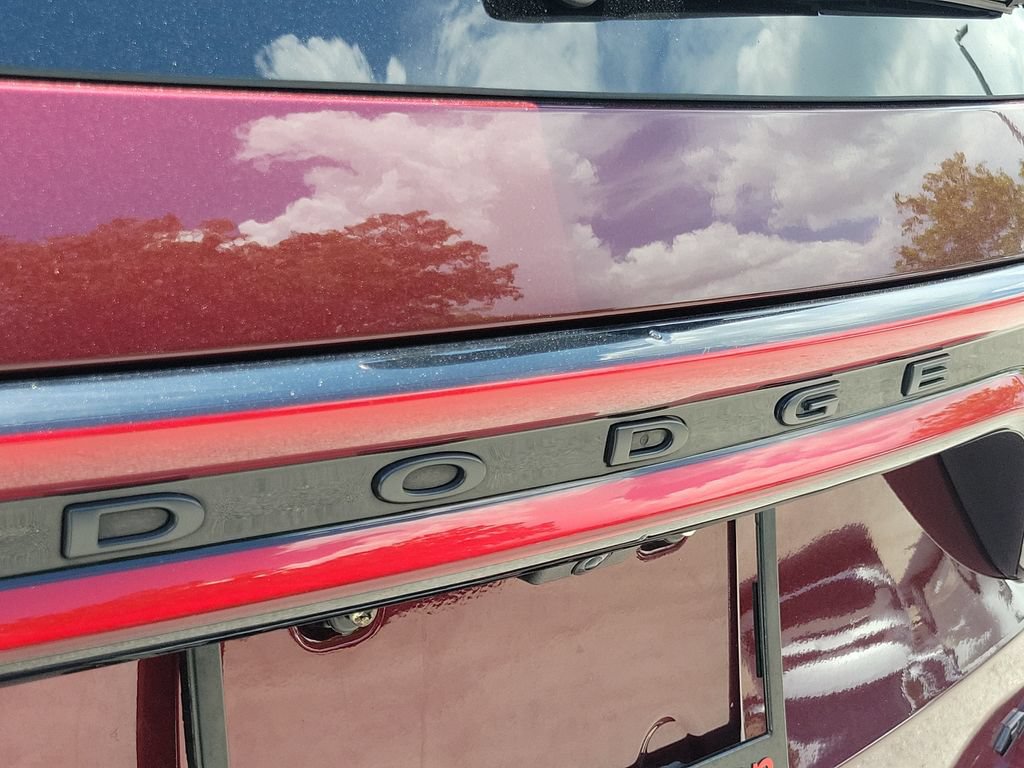Used 2024 Dodge Durango R/T w/ Blacktop Package RWD image 11