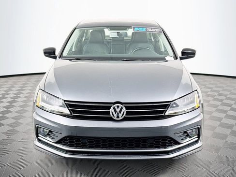 Used 2018 Volkswagen Jetta Wolfsburg Edition image 2
